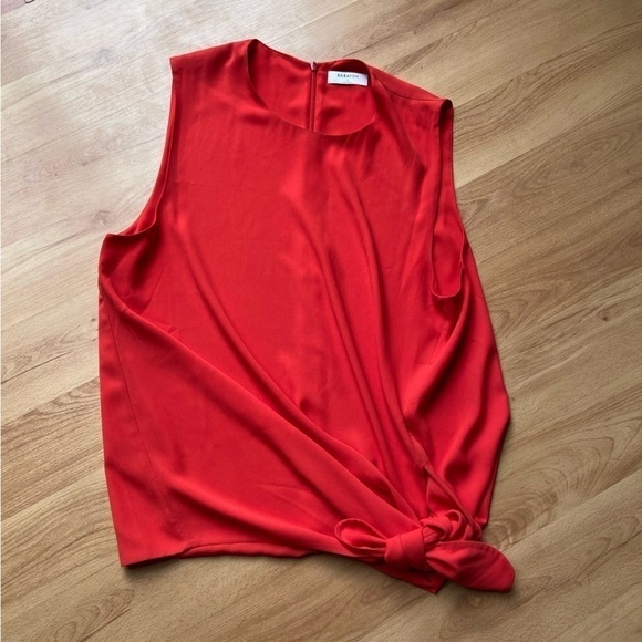 Babaton Blouse - Picture 2 of 10